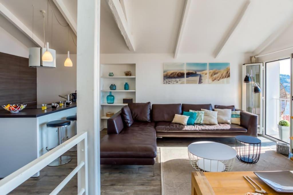 #40 Bright Sea View Suite For 6 2Mins Walk Port & Sea Villefranche-sur-Mer Luaran gambar
