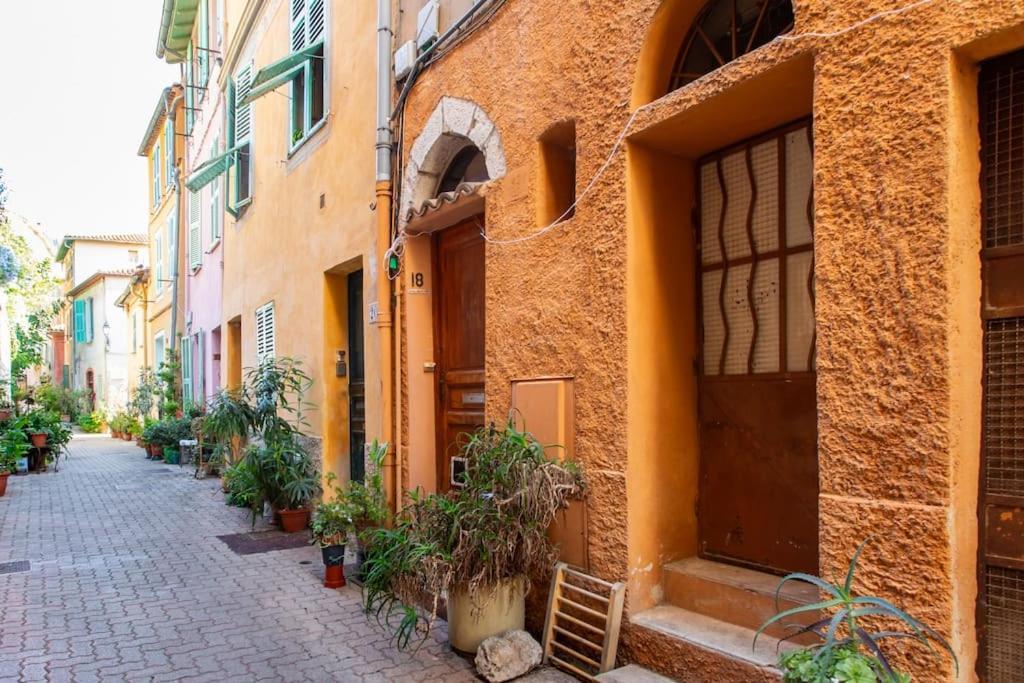 #40 Bright Sea View Suite For 6 2Mins Walk Port & Sea Villefranche-sur-Mer Luaran gambar