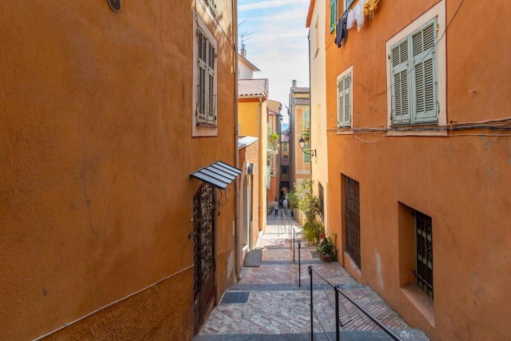 #40 Bright Sea View Suite For 6 2Mins Walk Port & Sea Villefranche-sur-Mer Luaran gambar